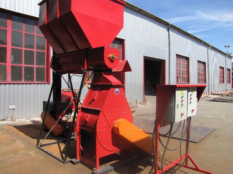 ../img/product/hammel/DP_660_M/chipper_dp_660_M_1.jpg