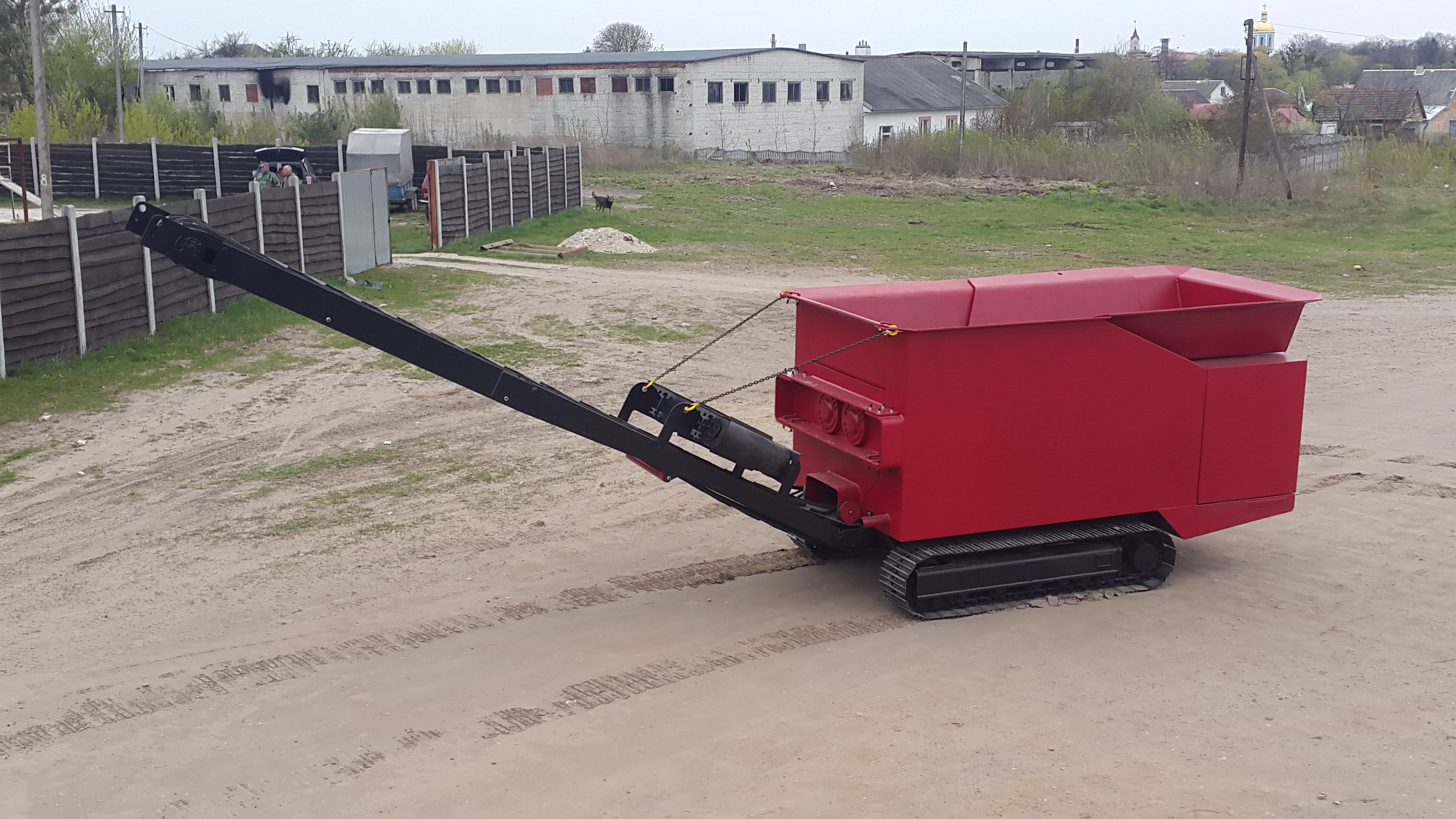 ../img/product/kivshservice/shrder_k_600/kivshservce_podribnyuvach_k_600_bruht_kamin_beton_shredder_foto2.jpg